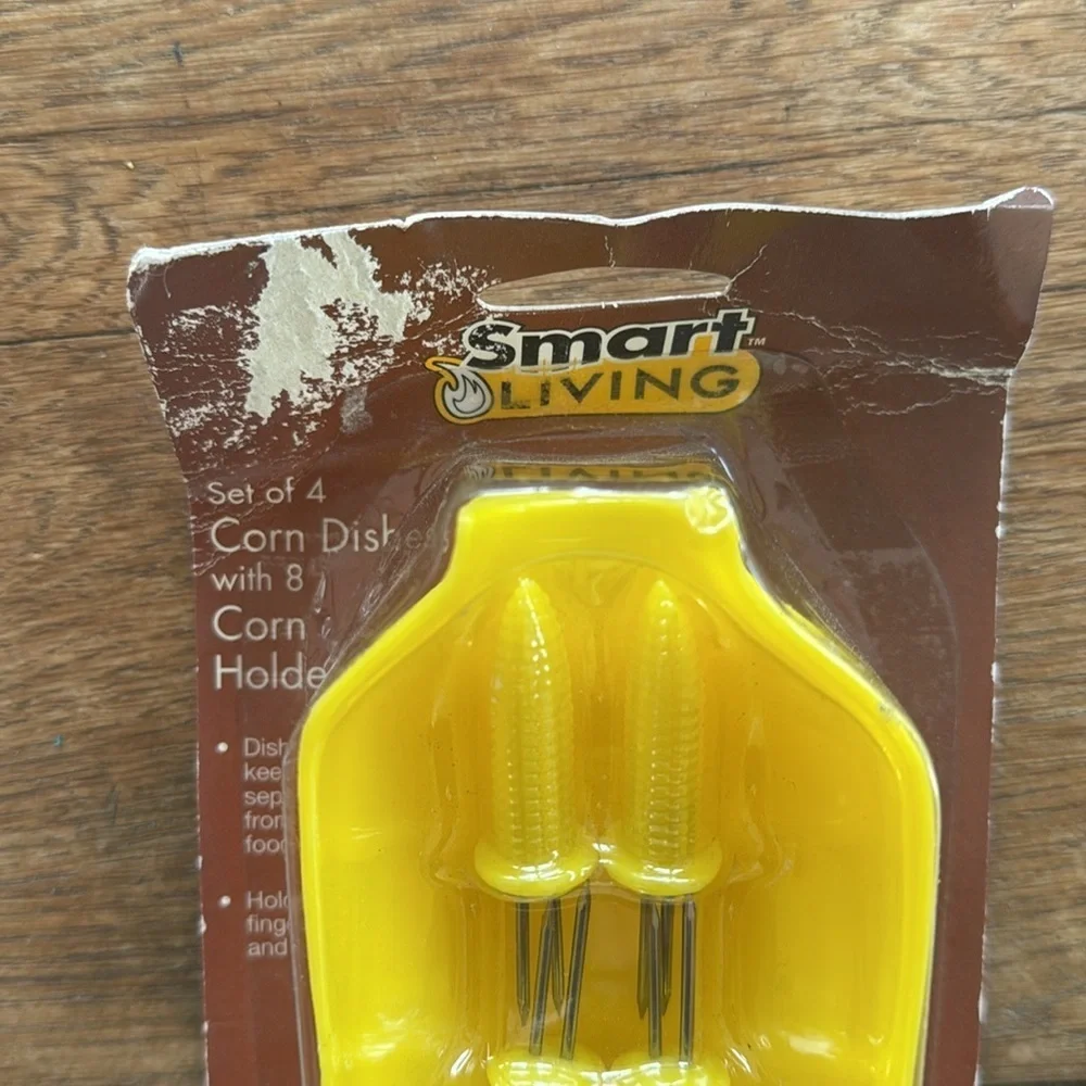 Vintage Smart Living Yellow Corn Holders Set